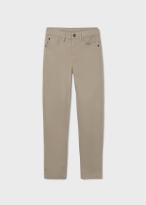 Mayoral Spodnie Slim Fit Basic 0582 (25) Wapń -rozm 140