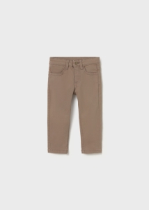 Mayoral Spodnie Serża Slim Fit 0563 Trufla - rozm 86-104
